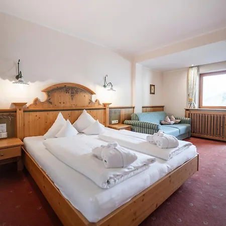 Posthaus Stubai&smart 3* Фульпмес